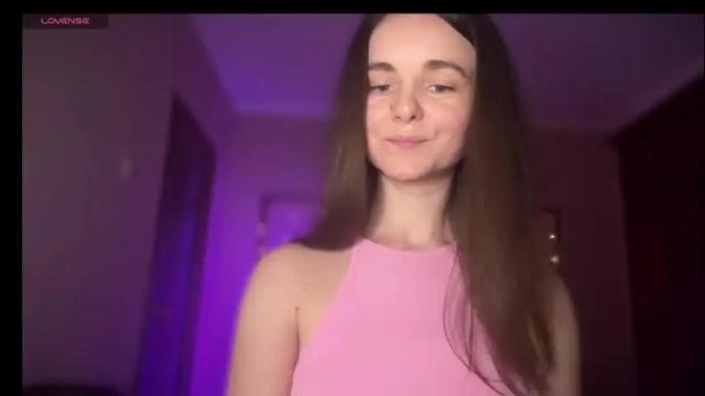 Image 11 of lanaloulou Stream on Chaturbate on 6 days ago