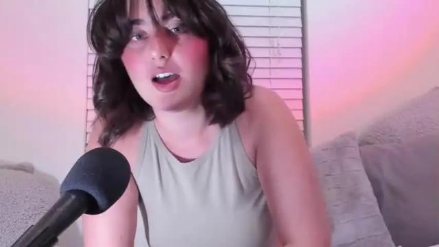 Image 2 of lanareign Stream on Chaturbate on 18 months ago