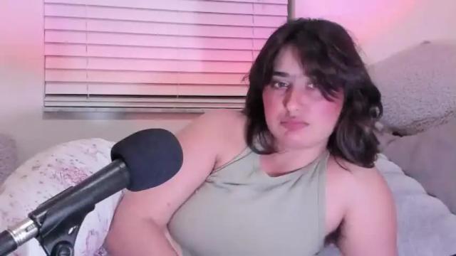 Image 8 of lanareign Stream on Chaturbate on 18 months ago