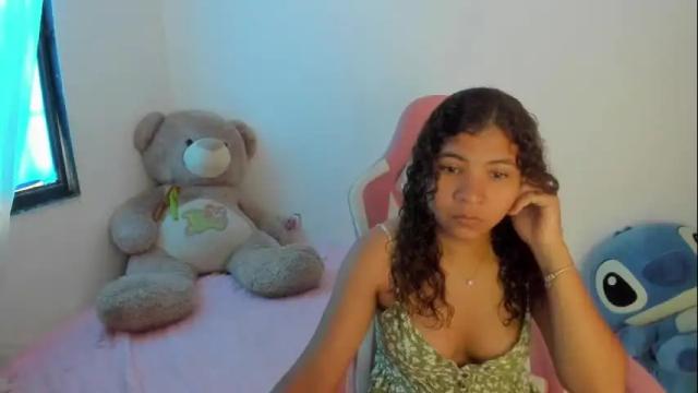 Image 4 of lanarouse1 Stream on Chaturbate on 9 months ago