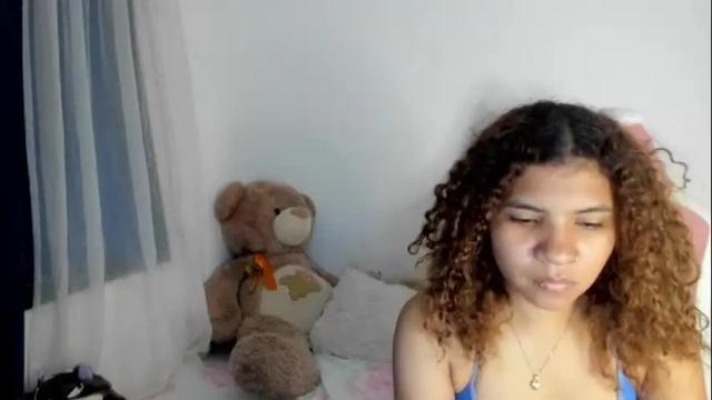 Image 2 of lanarouse1 Stream on Chaturbate on 8 months ago