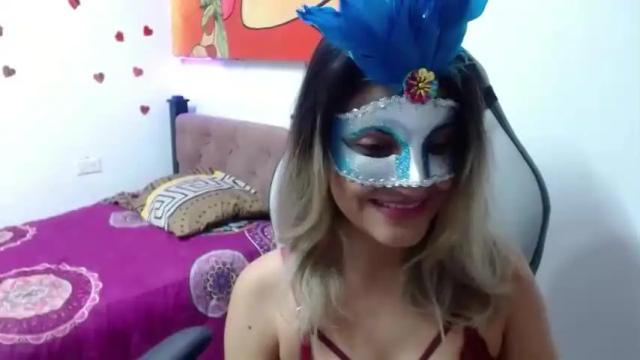 Image 2 of lanaspacexoanon Stream on Chaturbate on 13 months ago