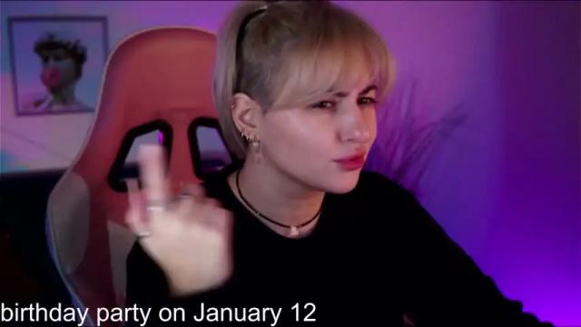Image 11 of lanawolsen Stream on Chaturbate on 16 months ago