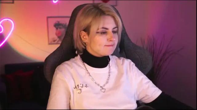 Thumbnail 3, lanawolsen's Stream at Chaturbate, 15 months ago