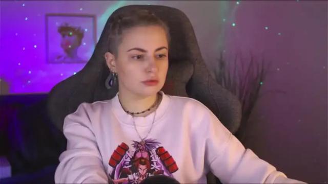 Image 4 of lanawolsen Stream on Chaturbate on 15 months ago