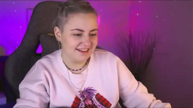 Image 6 of lanawolsen Stream on Chaturbate on 15 months ago