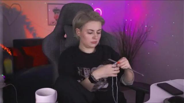 Image 11 of lanawolsen Stream on Chaturbate on 14 months ago