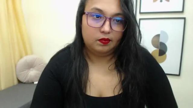 Image 8 of lanna__hot Stream on Chaturbate on 13 months ago