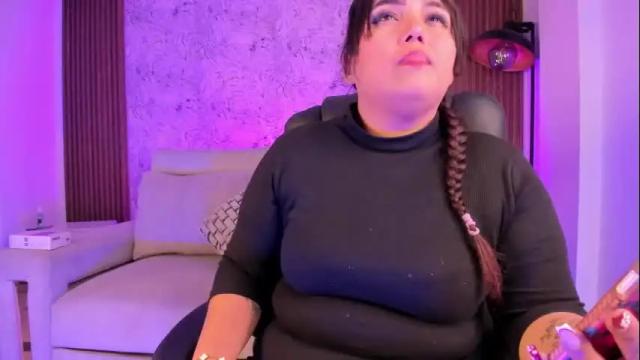 Image 2 of lanna__hot Stream on Chaturbate on 9 months ago