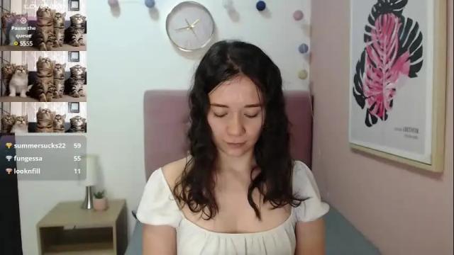 Image 11 of lanna_mills Stream on Chaturbate on 1 month ago