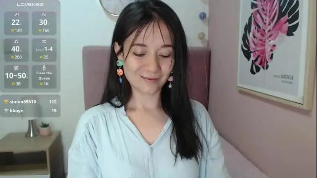Image 3 of lanna_mills Stream on Chaturbate on 1 month ago