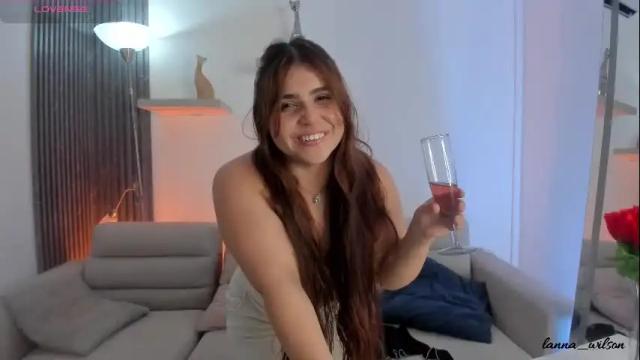 Image 10 of lanna_wilson Stream on Chaturbate on 1 month ago