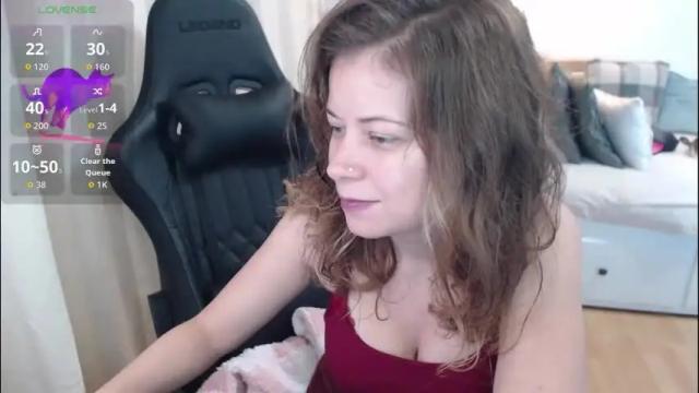 Image 2 of lara_c_rau Stream on Chaturbate on 1 month ago