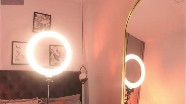 Thumbnail 1, lara_madisson's Stream at Chaturbate, 1 month ago