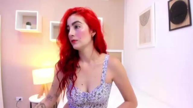 Image 3 of lara_thangeryn Stream on Chaturbate on 26 months ago