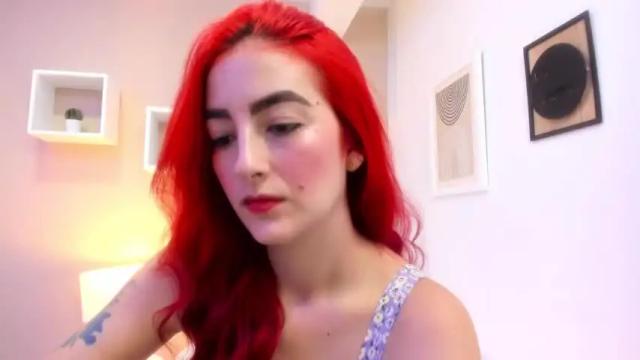 Image 8 of lara_thangeryn Stream on Chaturbate on 26 months ago