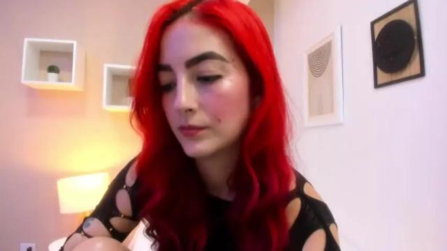 Image 2 of lara_thangeryn Stream on Chaturbate on 19 months ago