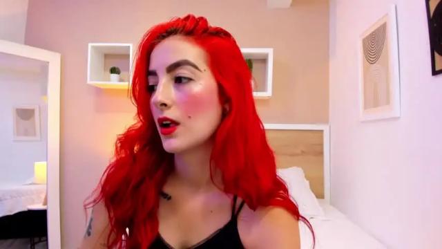 Image 7 of lara_thangeryn Stream on Chaturbate on 18 months ago