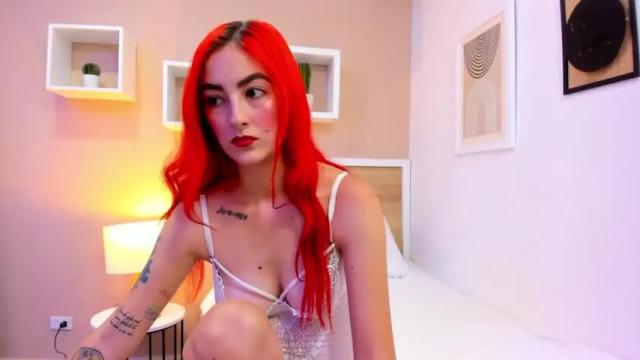 Image 3 of lara_thangeryn Stream on Chaturbate on 18 months ago