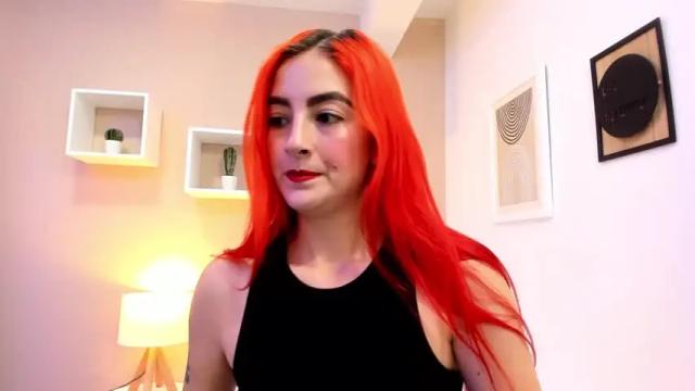 Image 8 of lara_thangeryn Stream on Chaturbate on 18 months ago