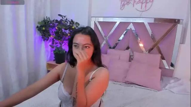 Thumbnail 3, laraa_tay's Stream at Chaturbate, 1 month ago