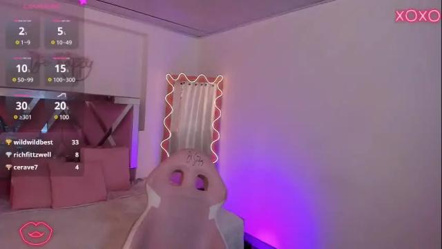 Image 11 of laraa_tay Stream on Chaturbate on 1 month ago