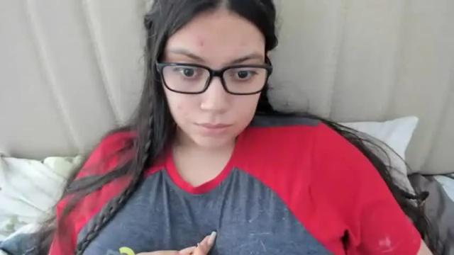 Image 12 of laracamille Stream on Chaturbate on 1 month ago