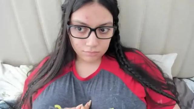 Image 7 of laracamille Stream on Chaturbate on 1 month ago