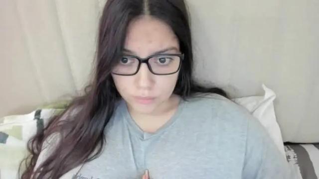 Image 2 of laracamille Stream on Chaturbate on 20 days ago