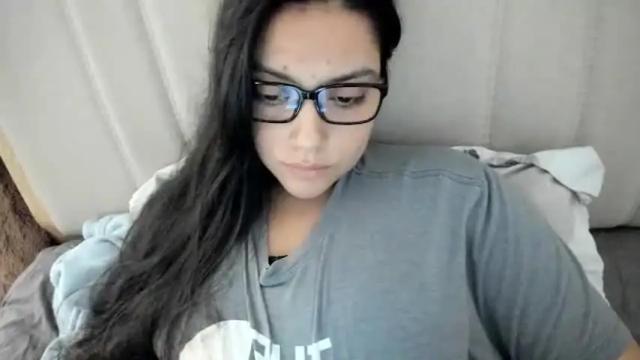 Image 11 of laracamille Stream on Chaturbate on 1 month ago