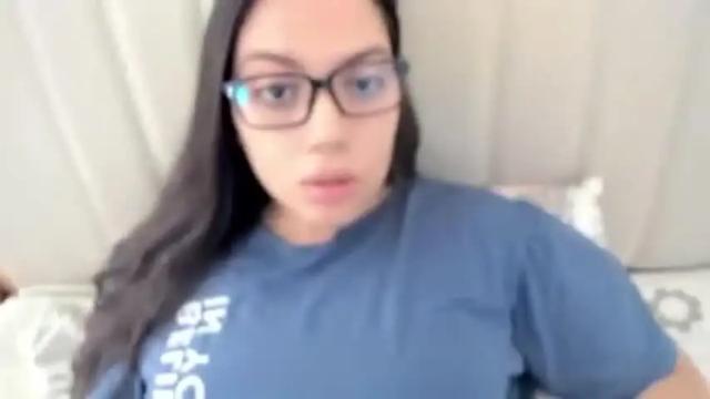 Image 2 of laracamille Stream on Chaturbate on 1 month ago