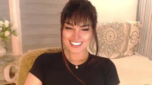 Image 2 of larah_fuchs26 Stream on Chaturbate on 18 months ago