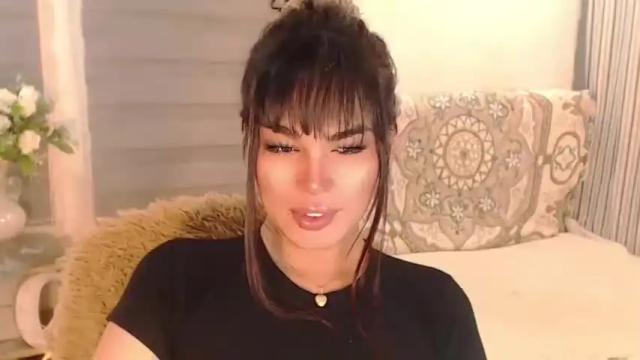 Image 3 of larah_fuchs26 Stream on Chaturbate on 18 months ago