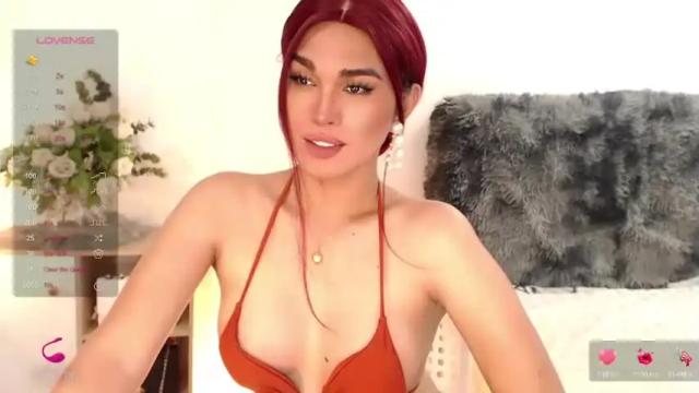 Image 2 of larah_fuchs26 Stream on Chaturbate on 16 months ago