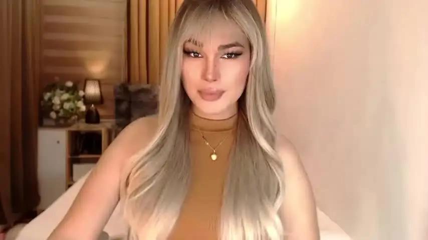 larah_fuchs26 Chaturbate