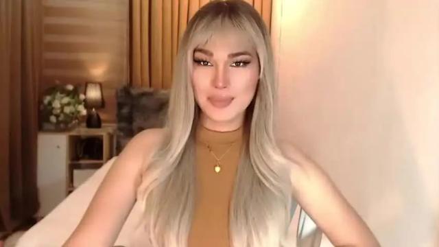 Image 12 of larah_fuchs26 Stream on Chaturbate on 15 months ago