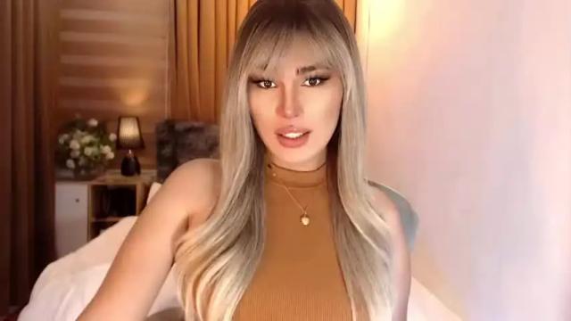 Image 3 of larah_fuchs26 Stream on Chaturbate on 15 months ago