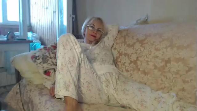 Image 7 of laralhotr Stream on Chaturbate on 1 month ago