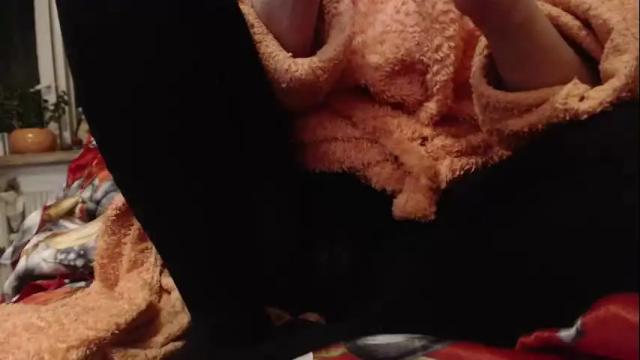 Image 7 of laralhotr Stream on Chaturbate on 1 month ago
