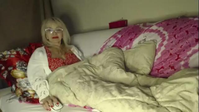 Image 3 of laralhotr Stream on Chaturbate on 1 month ago