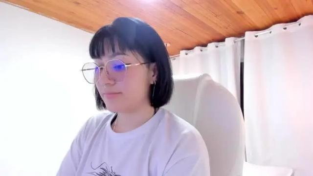 Image 4 of laramurphy_ Stream on Chaturbate on 24 months ago