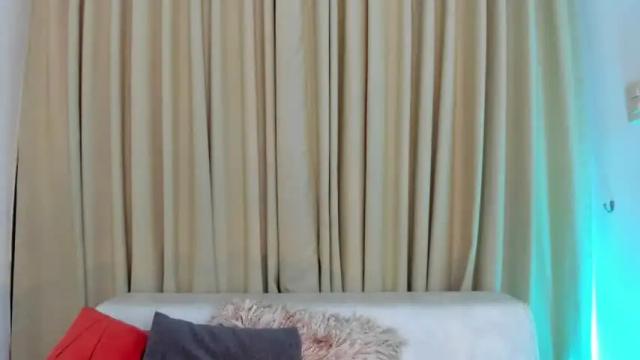 Image 2 of laranix Stream on Chaturbate on 17 months ago
