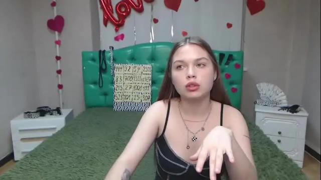 Image 2 of larapika Stream on Chaturbate on 1 month ago
