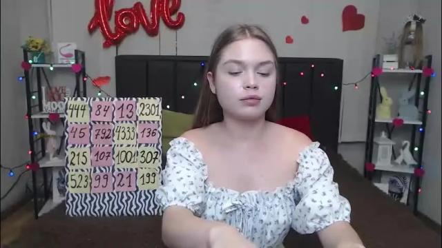 Image 2 of larapika Stream on Chaturbate on 3 months ago