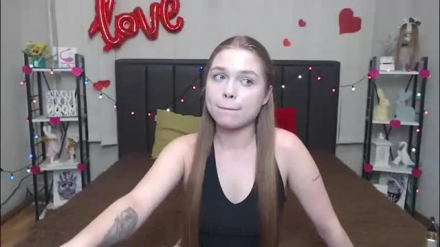 Image 4 of larapika Stream on Chaturbate on 2 months ago