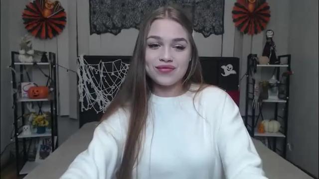 Image 6 of larapika Stream on Chaturbate on 9 days ago