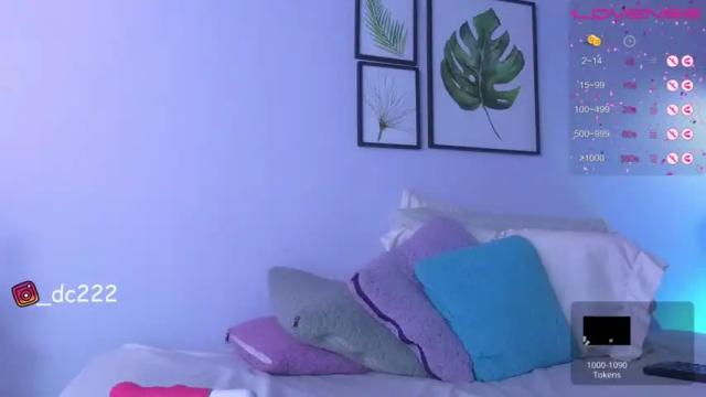 Image 4 of lararey_ Stream on Chaturbate on 19 months ago