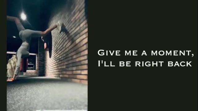 Image 12 of laras_moans Stream on Chaturbate on 4 months ago