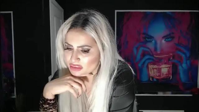 Thumbnail 2, laras_moans's Stream at Chaturbate, 19 days ago