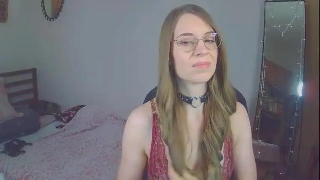 Image 4 of larawintersxxx Stream on Chaturbate on 1 month ago